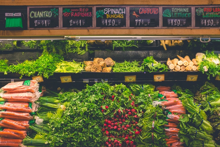 cilantro in vegetable store