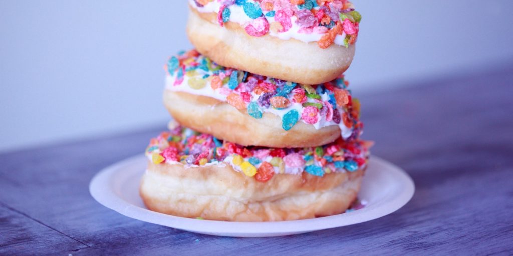 A plate of doughnuts