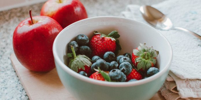 11 Reasons Why You Should Eat Berries