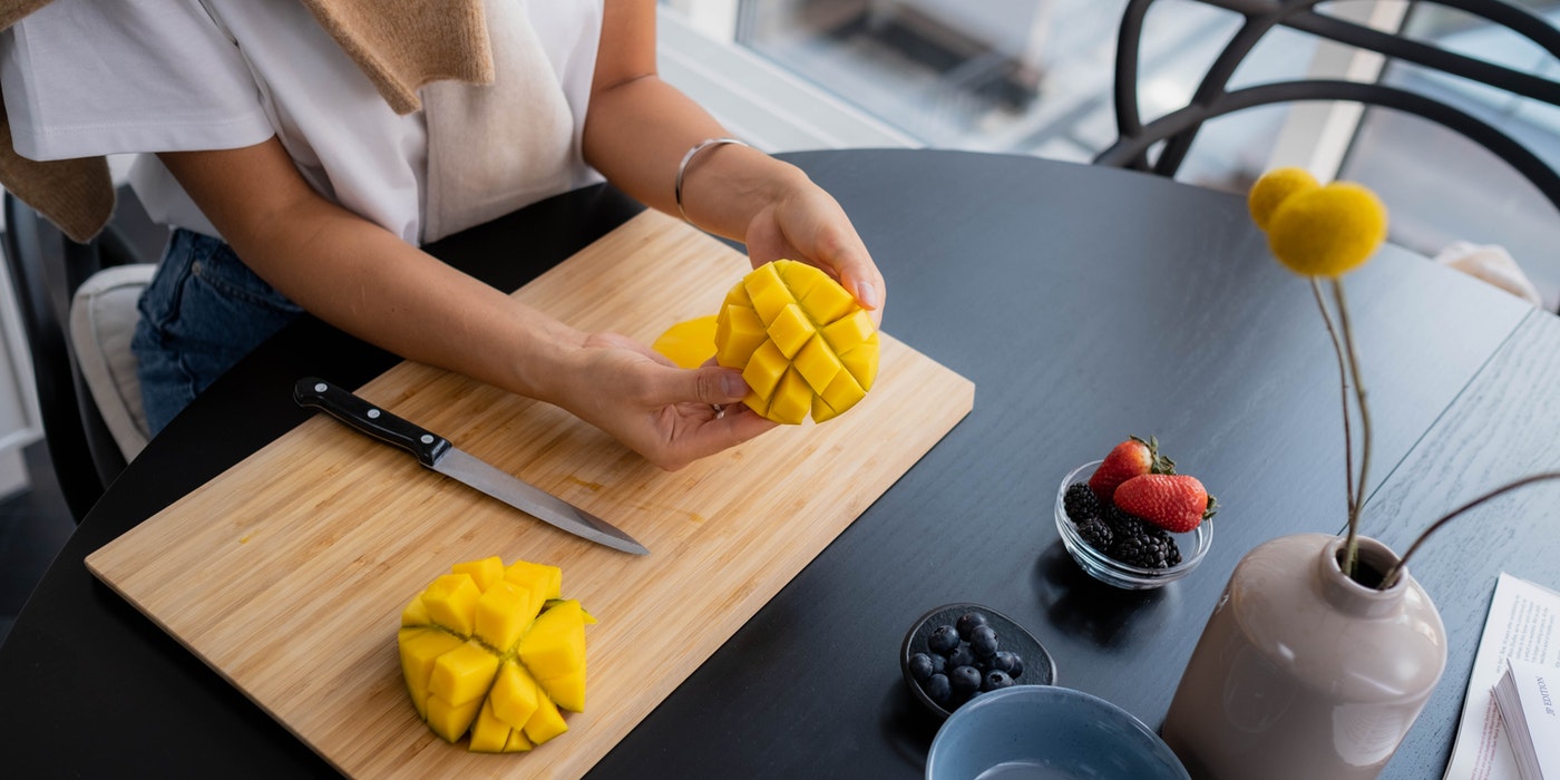 Is Dried Mango a Healthy Snack?