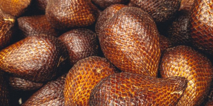 Snake fruit